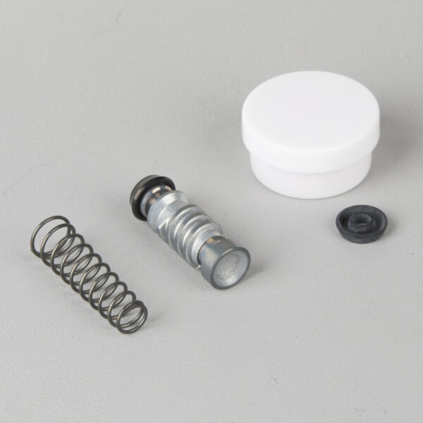 Tourmax: Rear Brake Cylinder Repair Kit