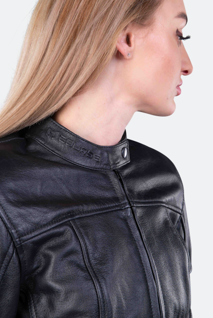 e244b43faf548d5390e61573ffdb99a74c9ecc4a_1_PIA_190006_1_160.png Course Beemer Women's Motorcycle Jacket